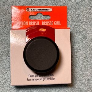 LE Creuset Nylon Brush